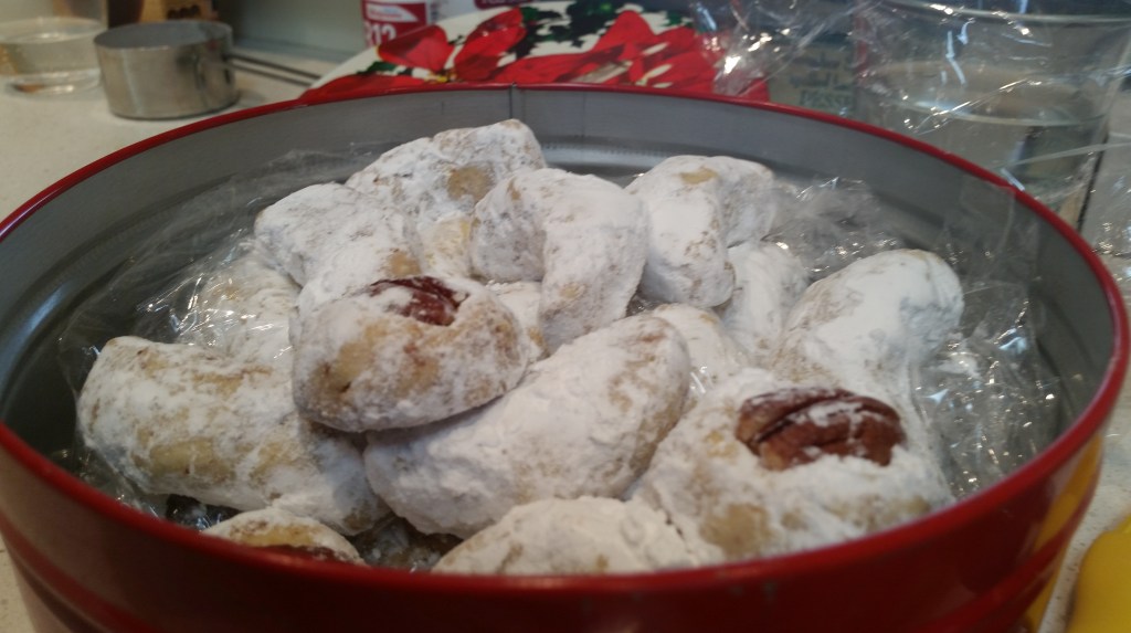 Mom’s crescent Christmas&nbsp;cookies