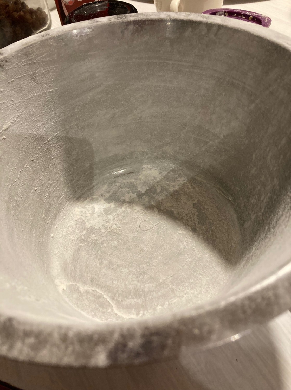 Grease and lightly sprinkle in four on the bowl to avoid pudding getting stuck in the bowl.